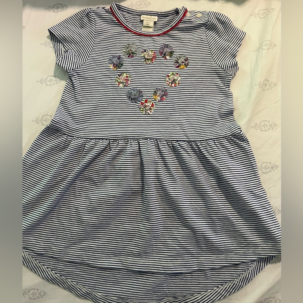 Monsoon NWT striped short sleeve tee with textured flowers